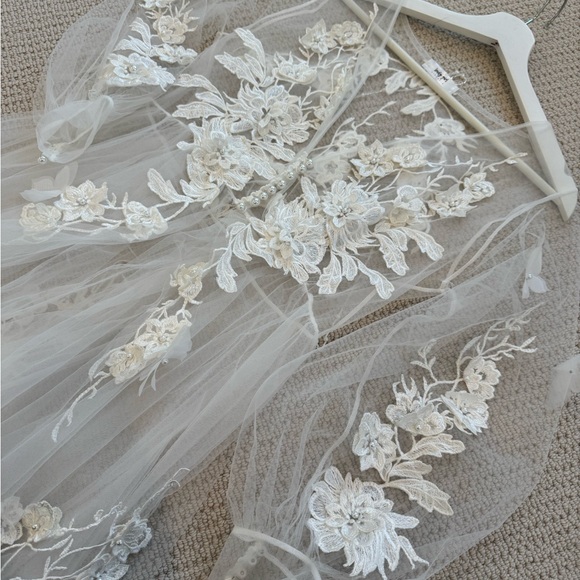 Bridal Robe - Picture 4 of 11